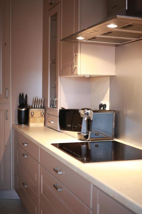 Casa Del Mar - Beautiful Two Bedroom Penthouse Apartment Sainte-Maxime Eksteriør billede